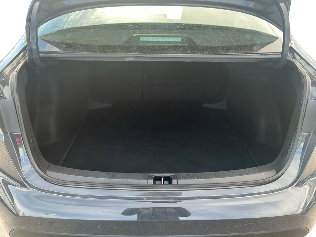 Used 2023 Toyota Corolla LE image 22