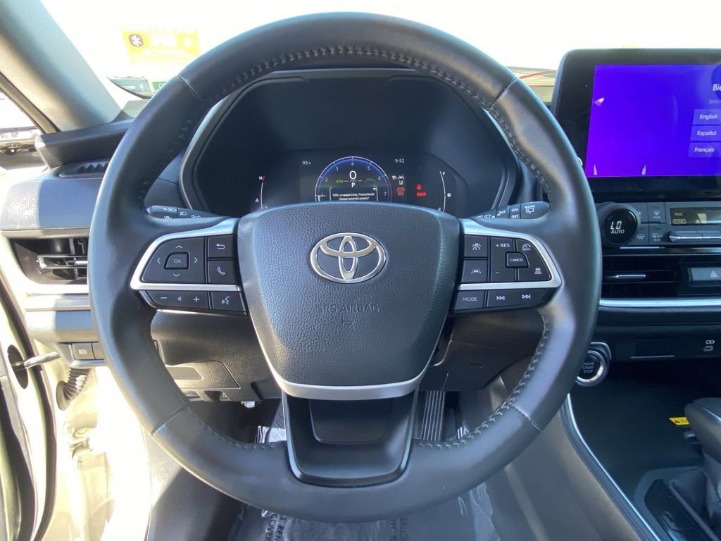 Certified 2024 Toyota Grand Highlander XLE image 25