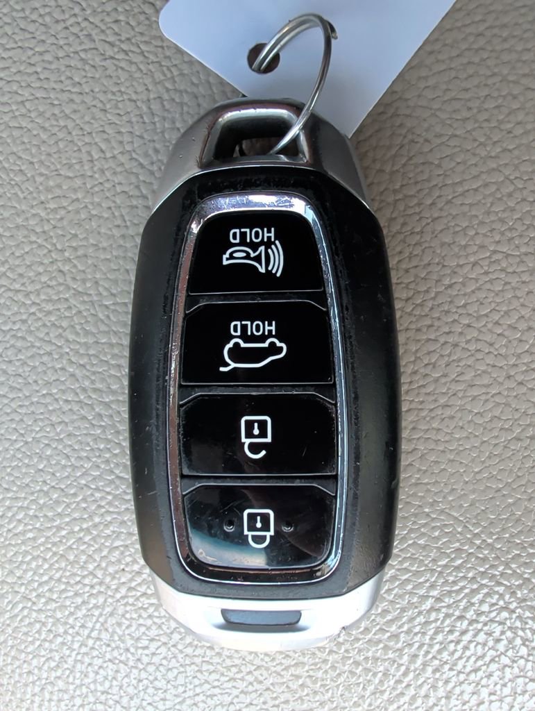 Used 2019 Hyundai Veloster Turbo Ultimate FWD image 19