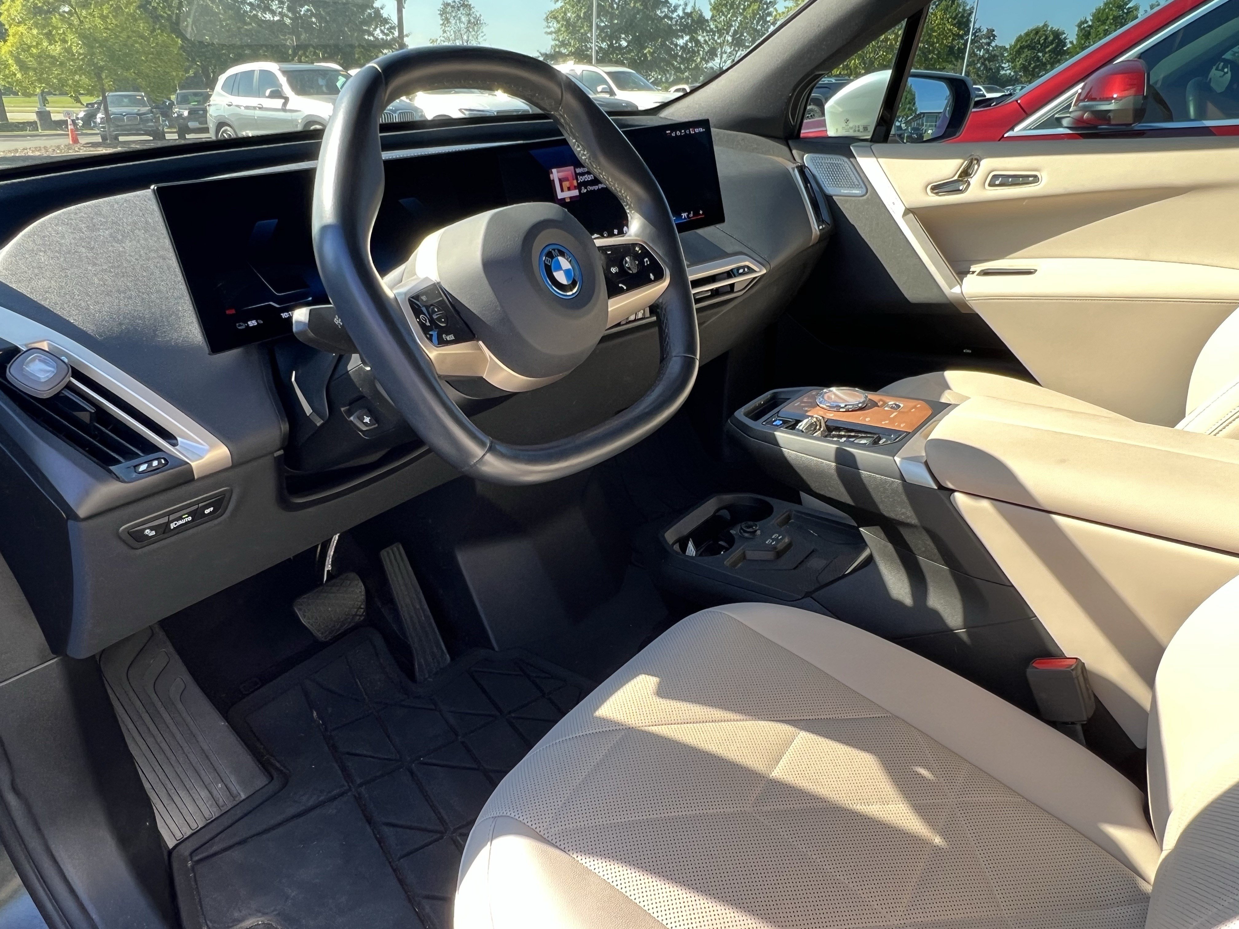 Used 2024 BMW iX M60 AWD/4WD image 17