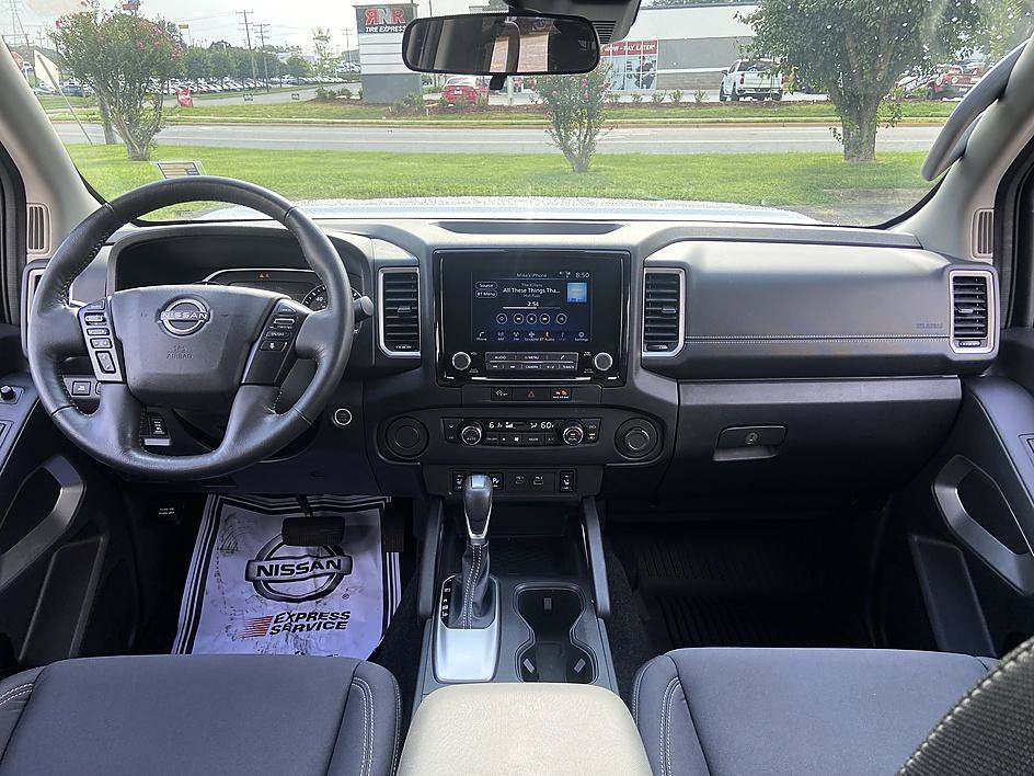 Certified 2024 Nissan Frontier SV w/ SV Convenience Package RWD image 29