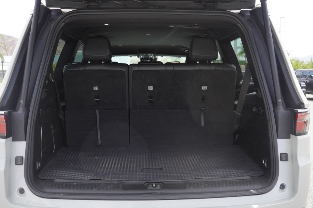 Certified 2022 Jeep Wagoneer Series II RWD image 40