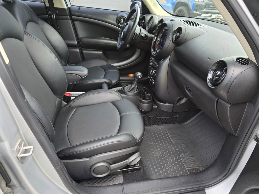 Used 2016 MINI Cooper Countryman S FWD image 12