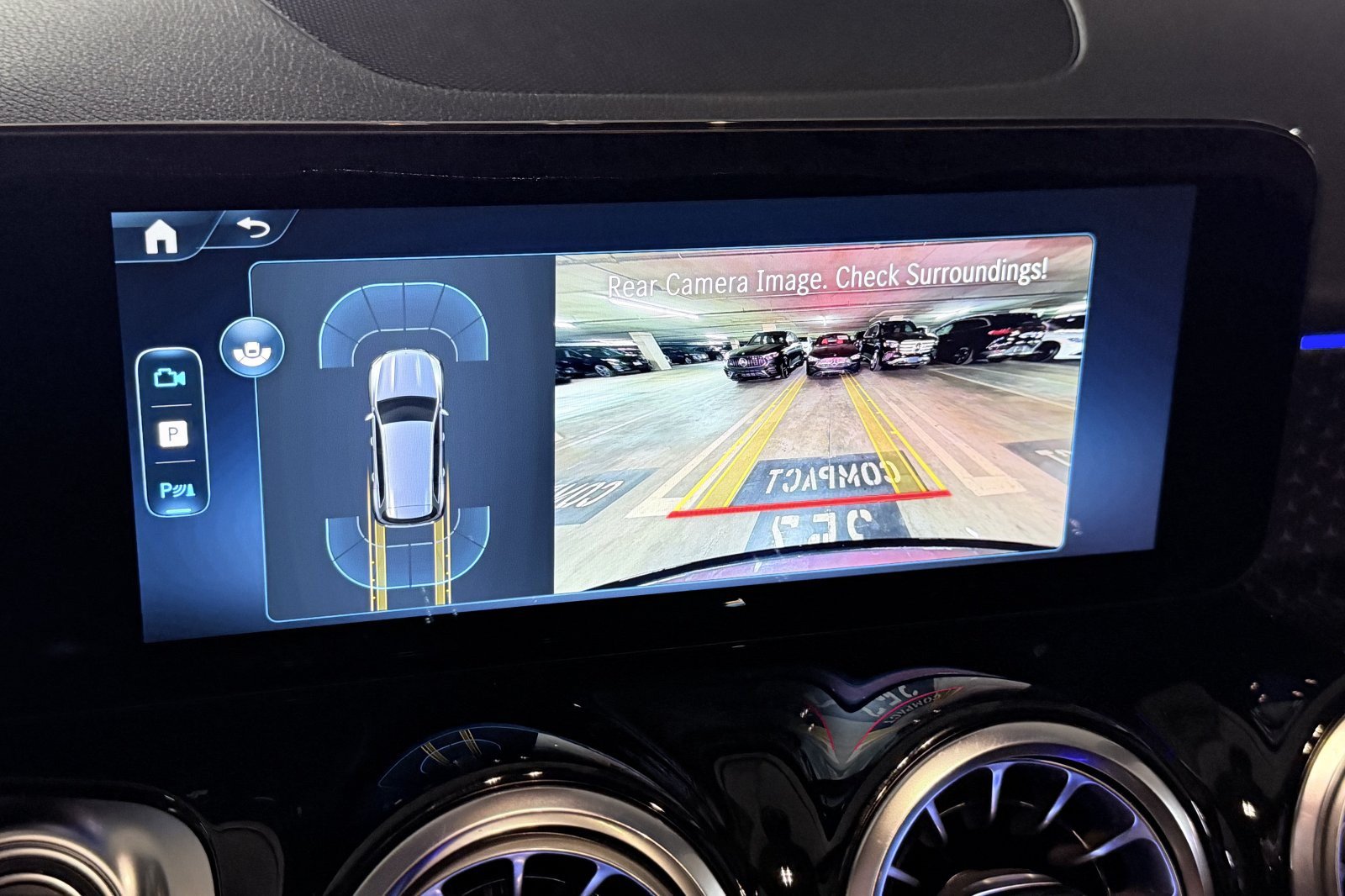 New 2025 Mercedes-Benz GLB 250 4MATIC image 18