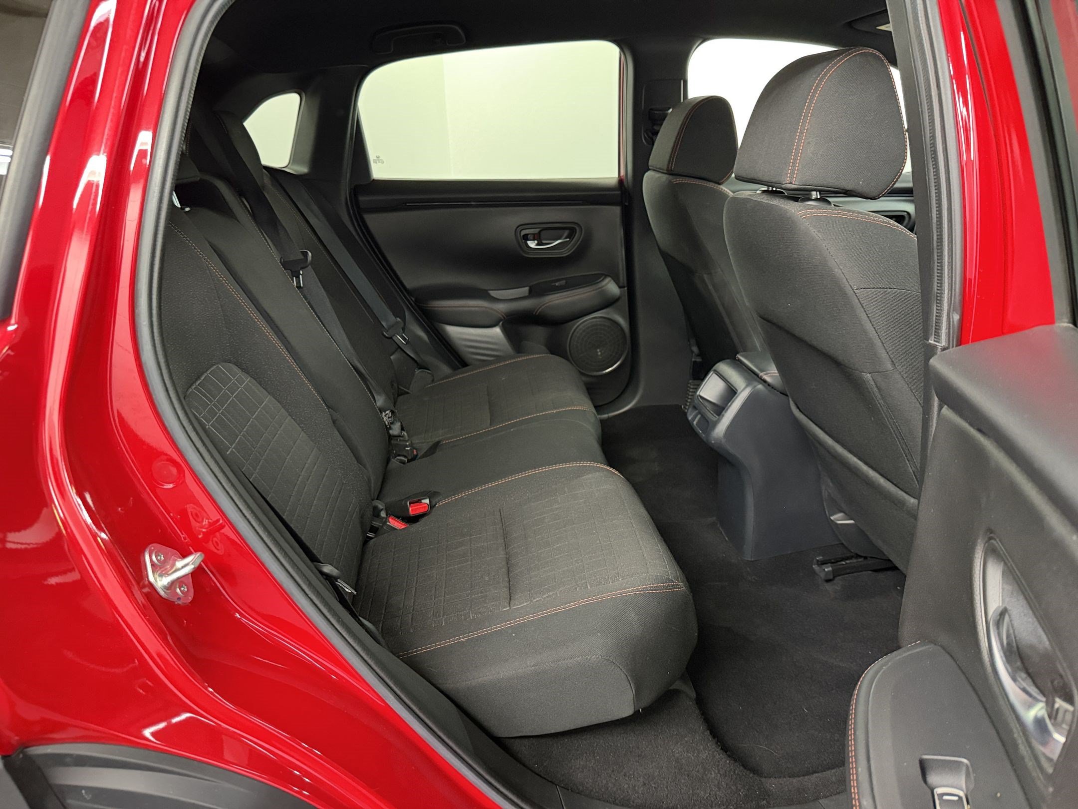 Certified 2025 Honda HR-V Sport image 29