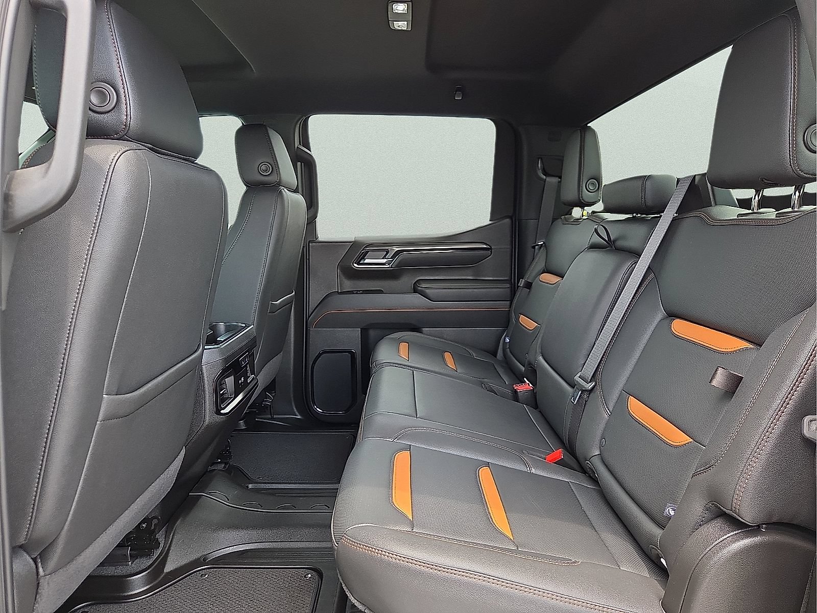 Certified 2025 GMC Sierra 1500 AT4 AWD/4WD image 10