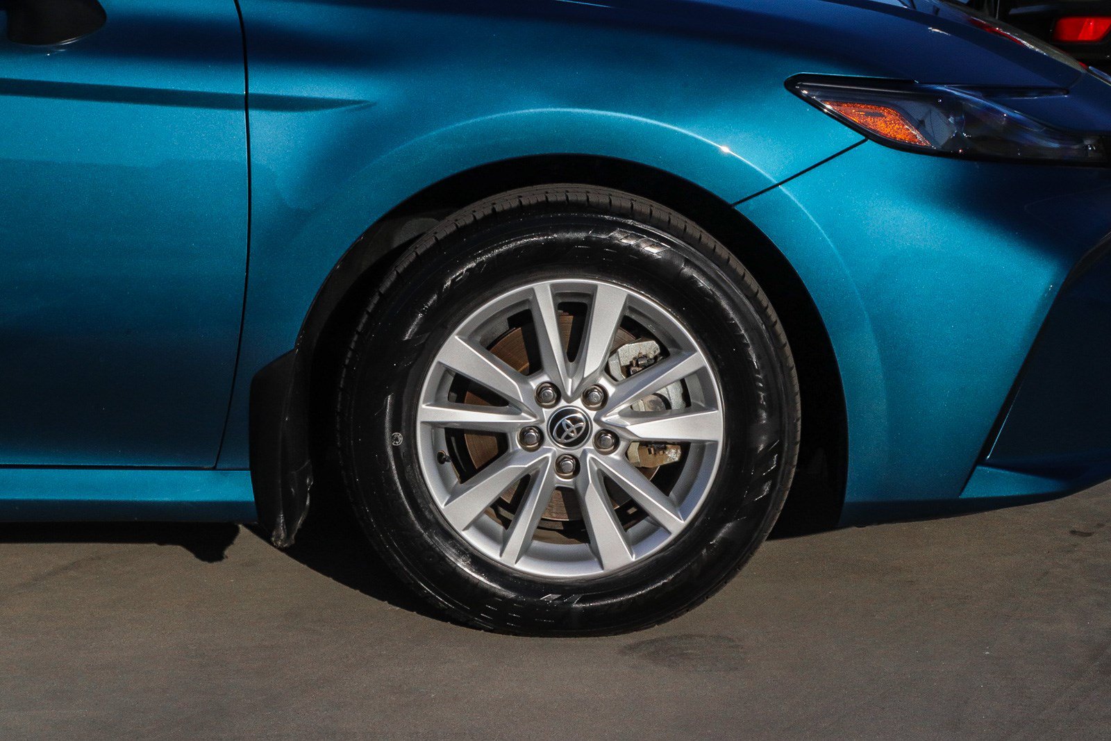 Certified 2025 Toyota Camry LE w/ Convenience Package AWD/4WD image 11