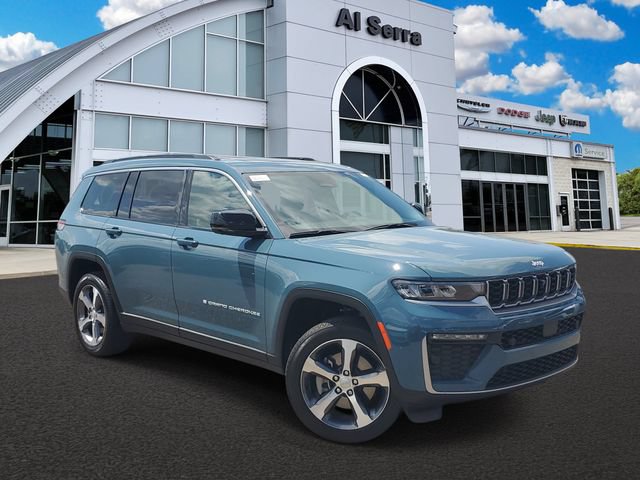 New 2026 Jeep Grand Cherokee L Limited w/ Luxury Tech Group II AWD/4WD image 1
