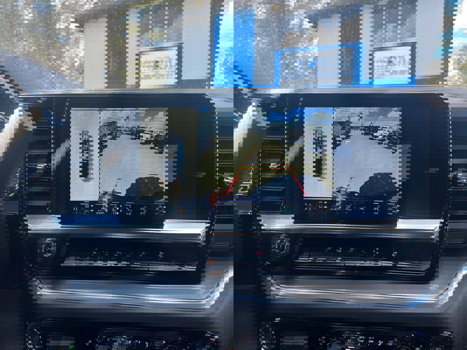 Certified 2025 Chevrolet Silverado 2500 High Country image 28