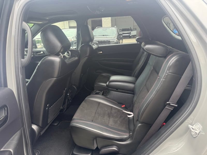 Used 2021 Dodge Durango R/T w/ Technology Group AWD/4WD image 11