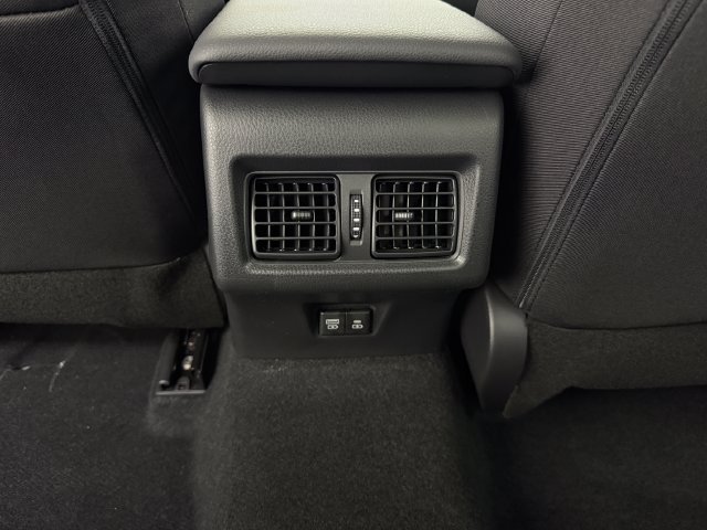 New 2026 Toyota Camry LE w/ Convenience Package FWD image 32