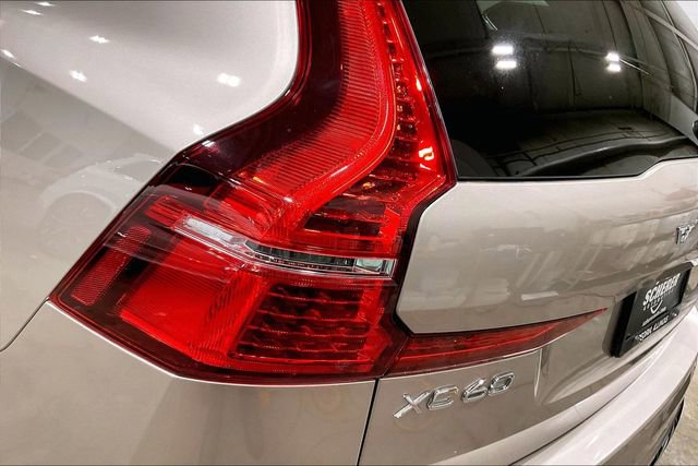 Certified 2023 Volvo XC60 B5 Plus FWD image 33