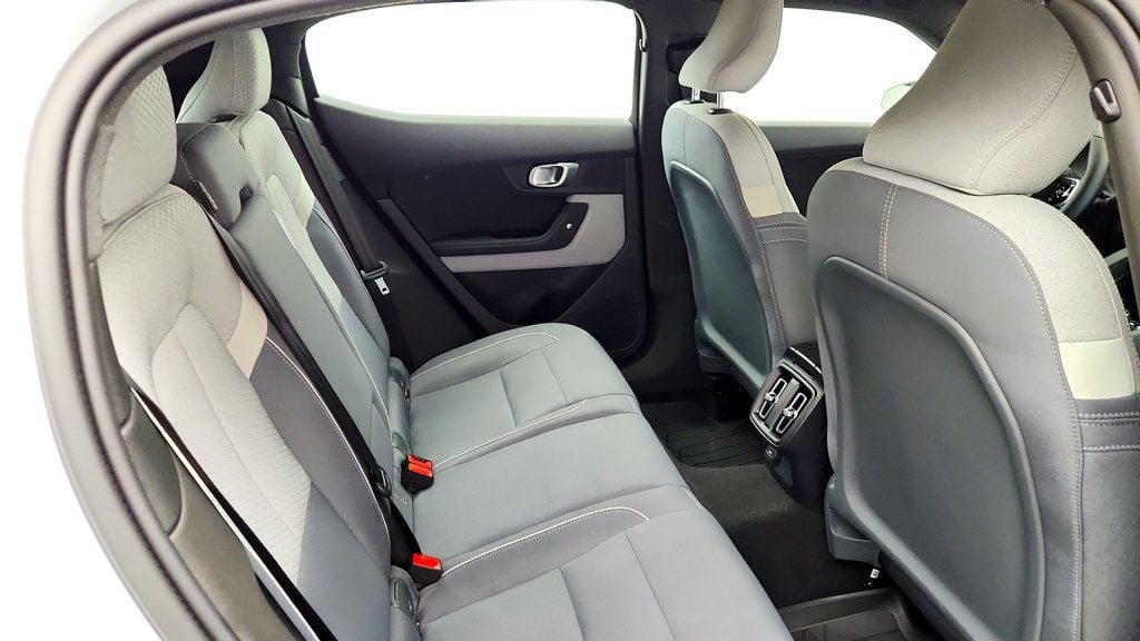 Used 2023 Polestar Polestar 2 w/ Pilot Pack AWD/4WD image 21