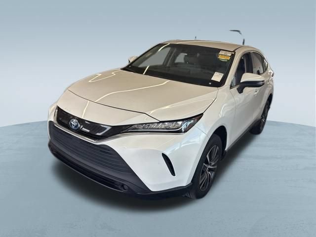 Used 2021 Toyota Venza LE AWD/4WD image 16