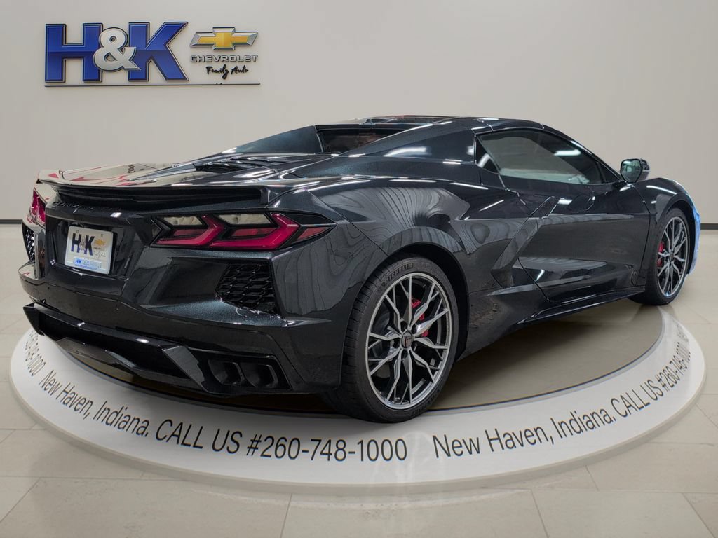 Used 2024 Chevrolet Corvette Stingray Preferred Conv w/ 2LT RWD image 9