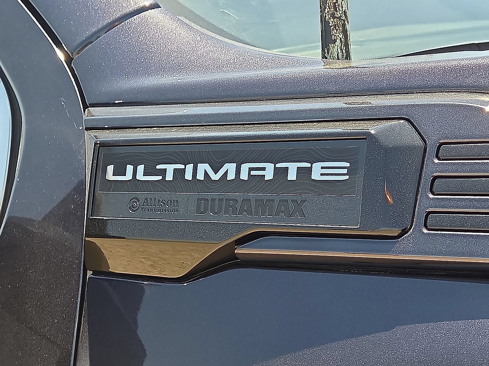 Used 2024 GMC Sierra 2500 Denali Ultimate AWD/4WD image 12