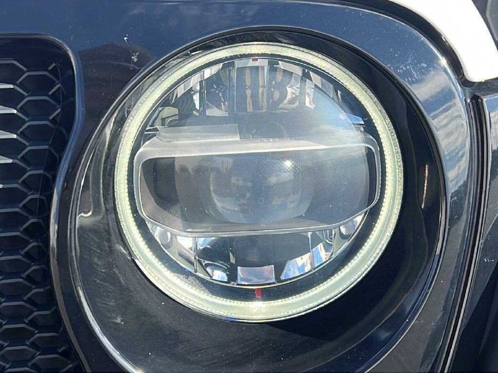 Used 2021 Jeep Wrangler Sport AWD/4WD image 24