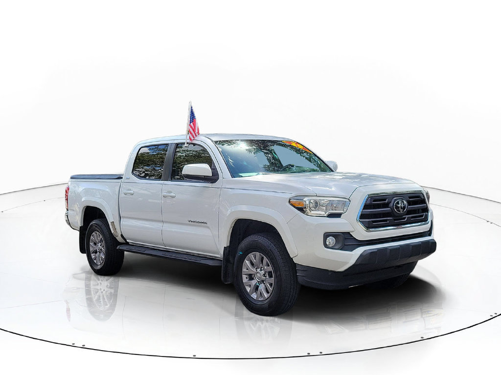 Used 2019 Toyota Tacoma SR5 RWD image 2