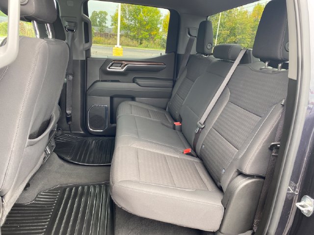 Certified 2024 Chevrolet Silverado 1500 LT AWD/4WD image 19