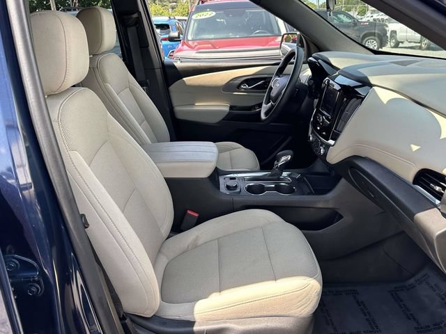 Used 2023 Chevrolet Traverse LS FWD image 19