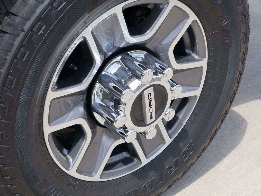 New 2026 Ford F350 Lariat w/ Lariat Ultimate Package image 39