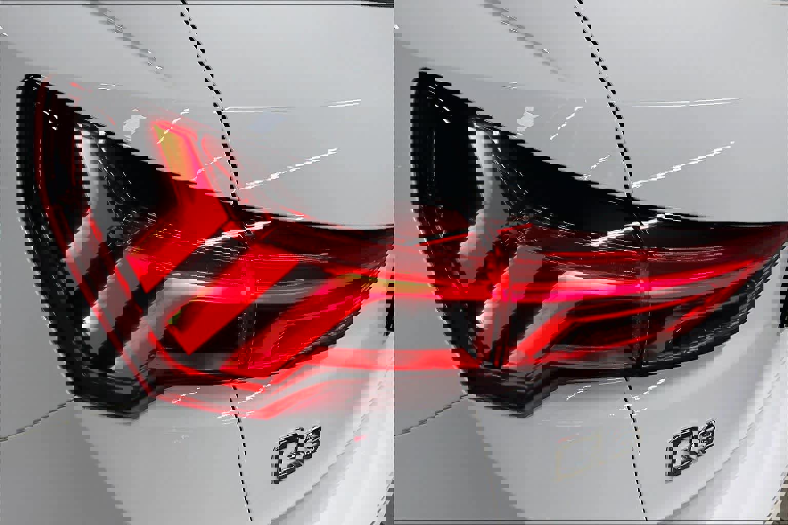 Certified 2025 Audi Q3 2.0T Premium image 31