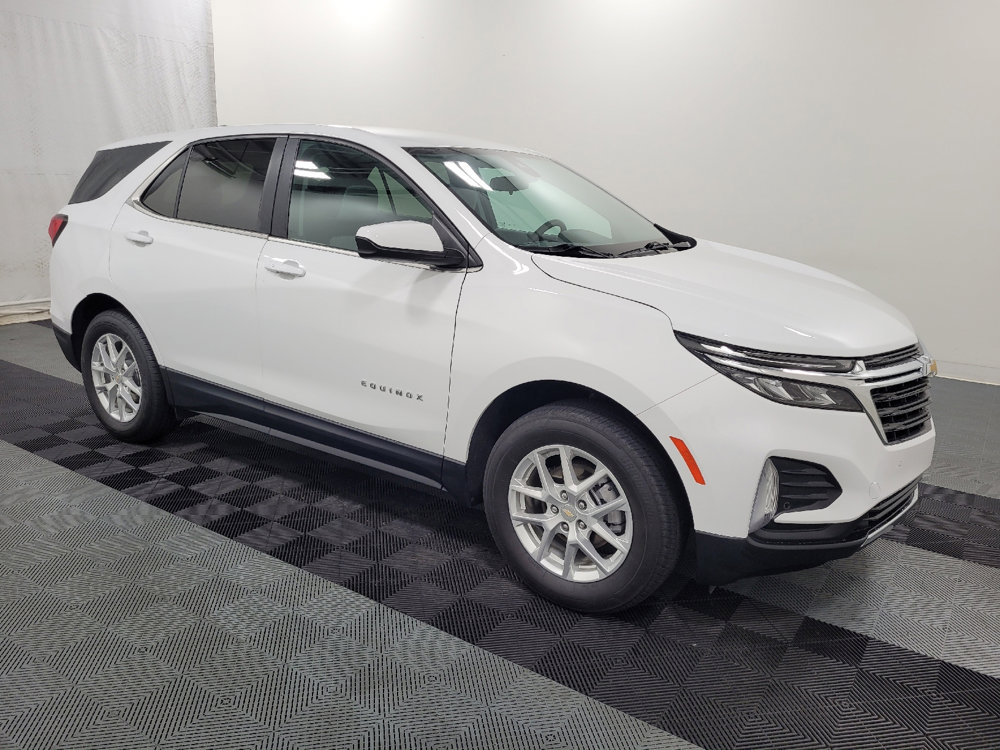 Used 2023 Chevrolet Equinox LT w/ Driver Convenience Package image 11