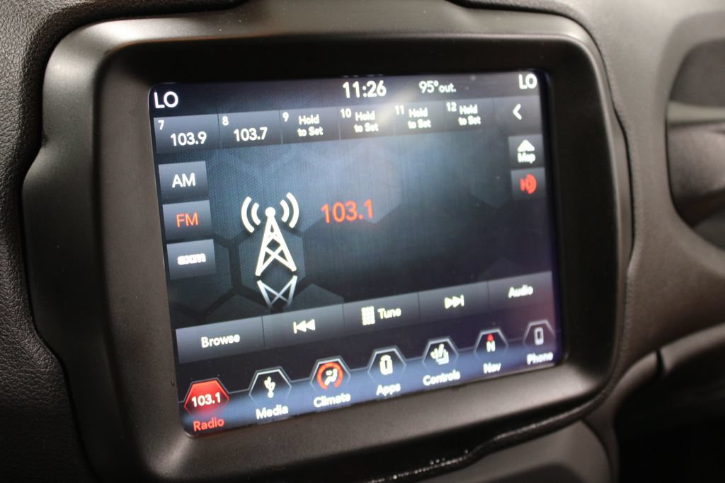 Used 2018 Jeep Renegade Trailhawk AWD/4WD image 25