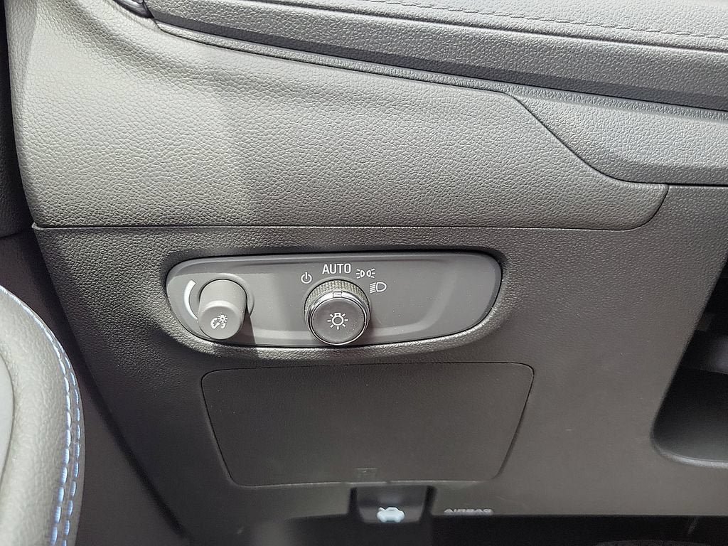 New 2026 Buick Encore GX Sport Touring w/ Advanced Technology Package FWD image 15
