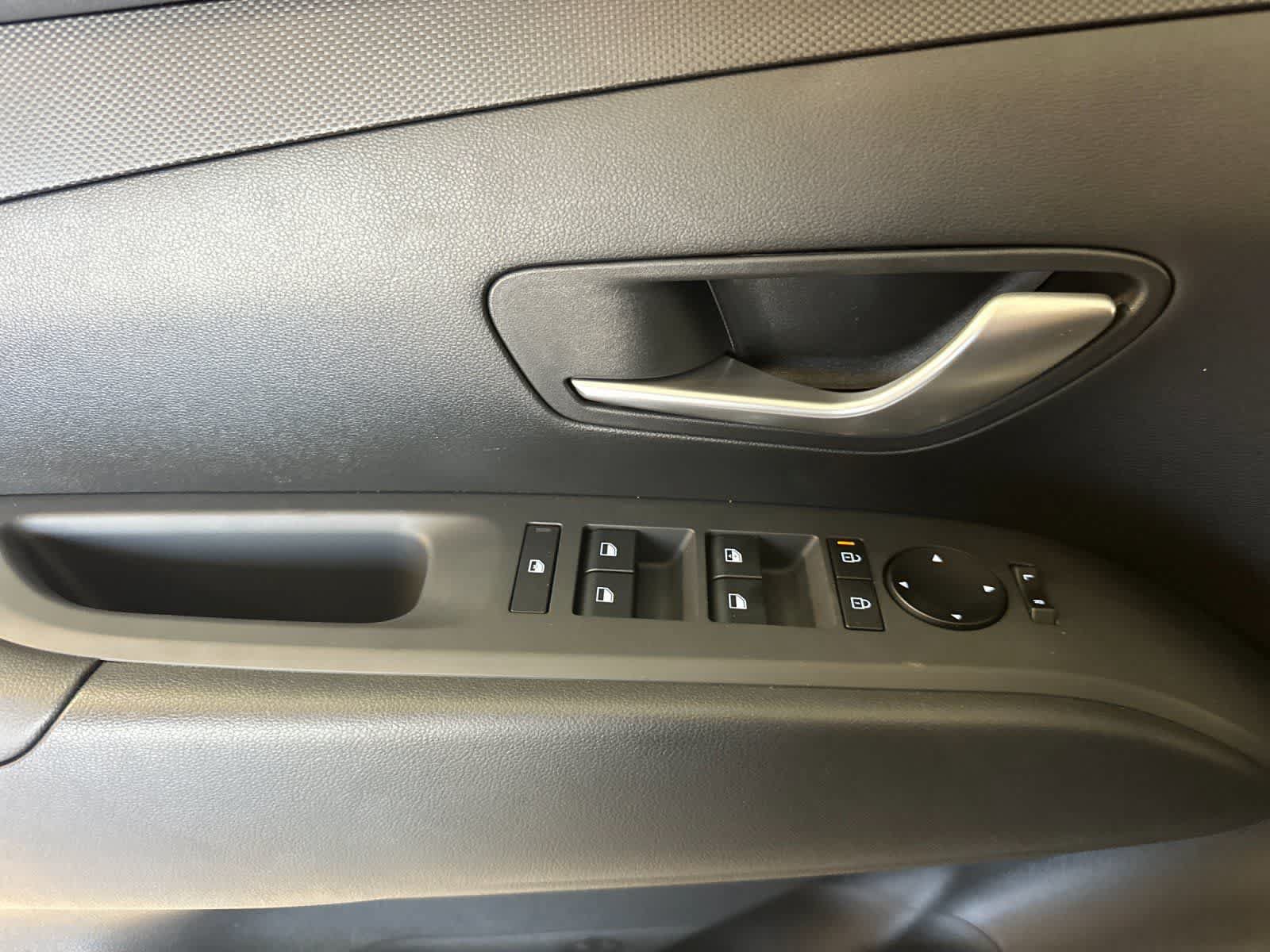 New 2026 Hyundai Tucson SE FWD image 12