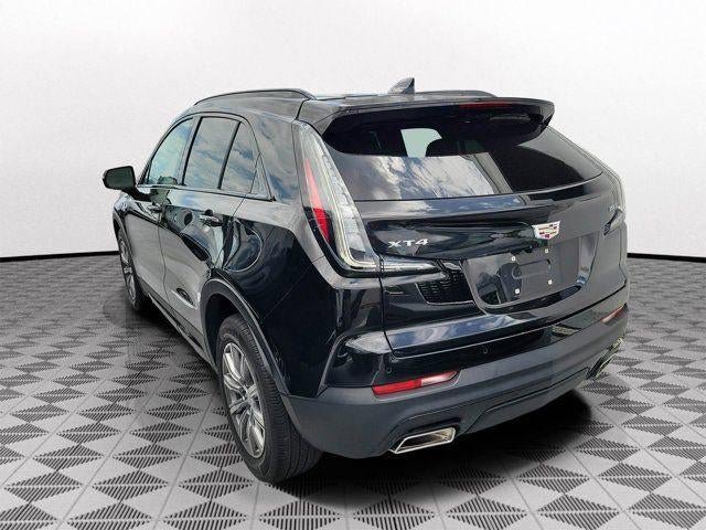 Certified 2023 Cadillac XT4 Sport FWD image 4