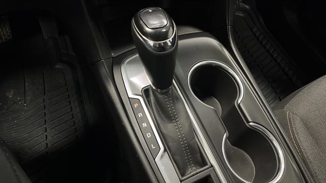 Used 2018 Chevrolet Equinox LT image 18