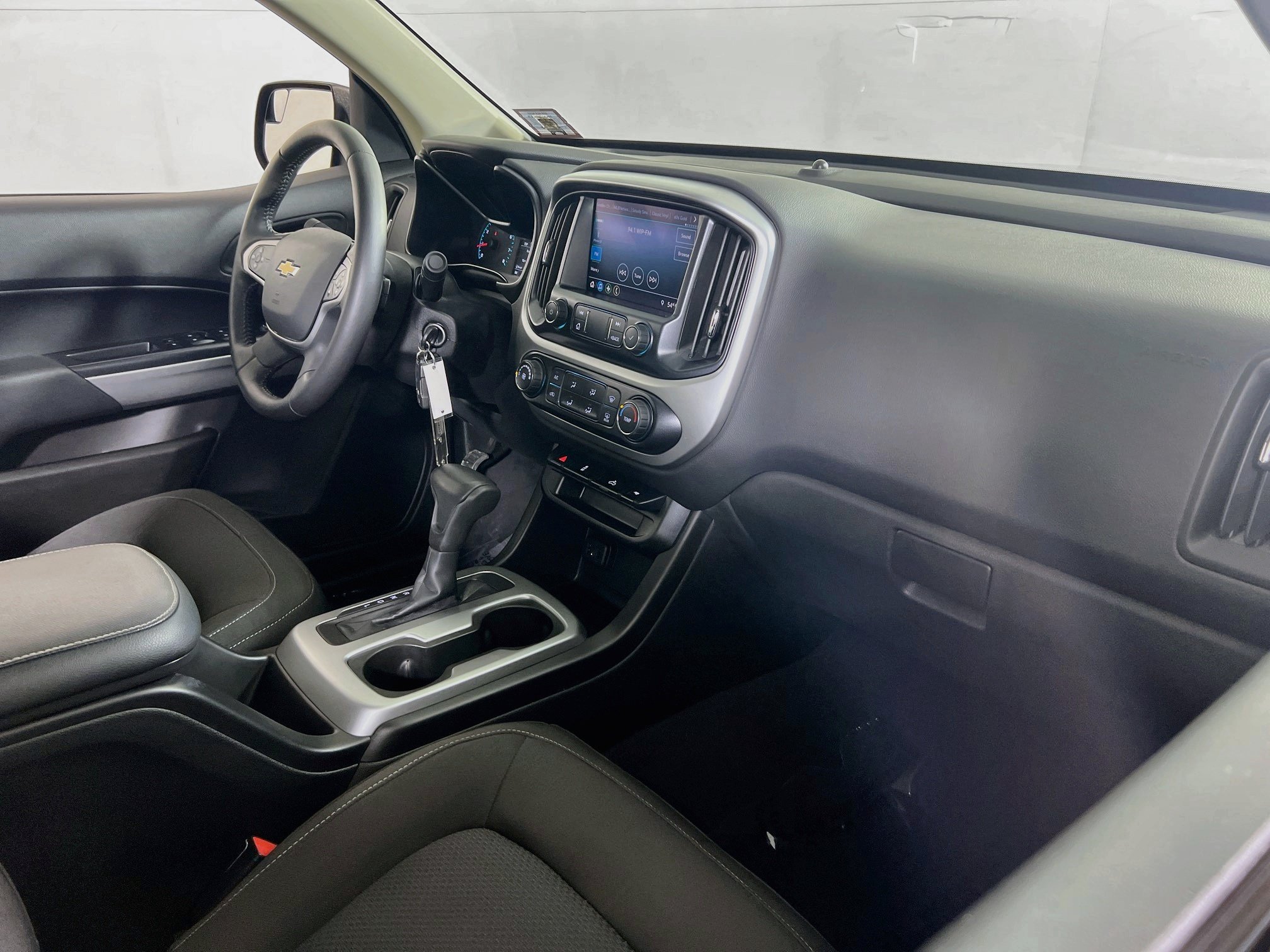 Used 2021 Chevrolet Colorado LT w/ LT Convenience Package AWD/4WD image 26