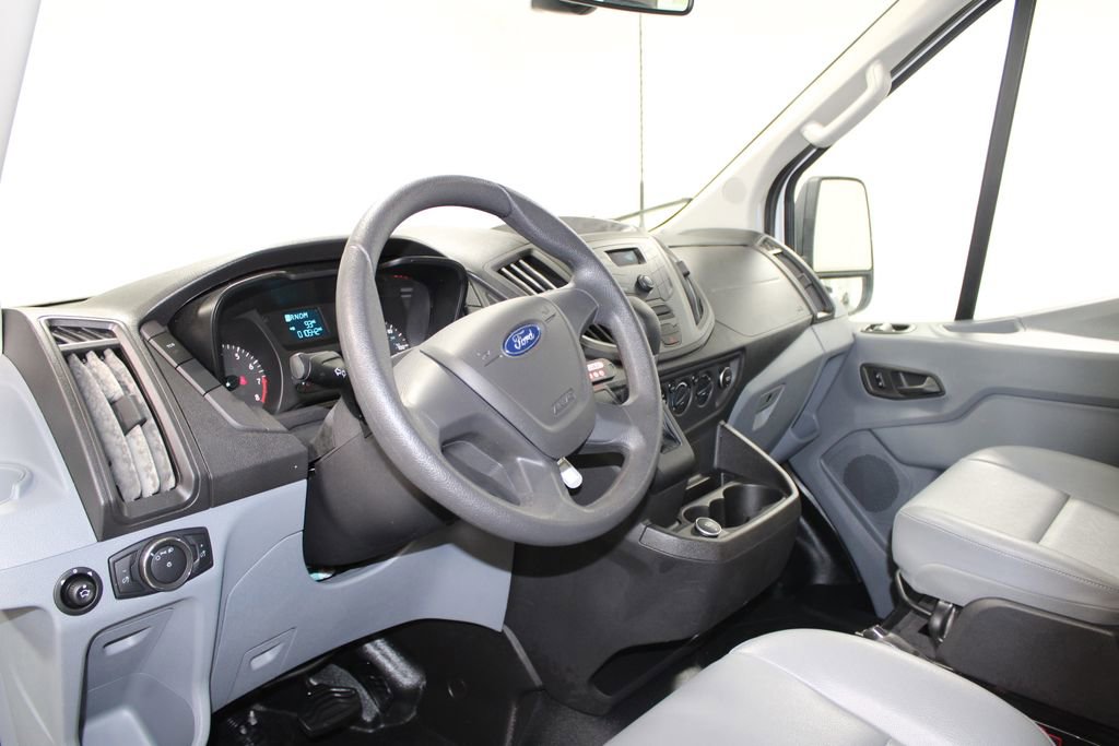 Used 2018 Ford Transit 350 XL image 24