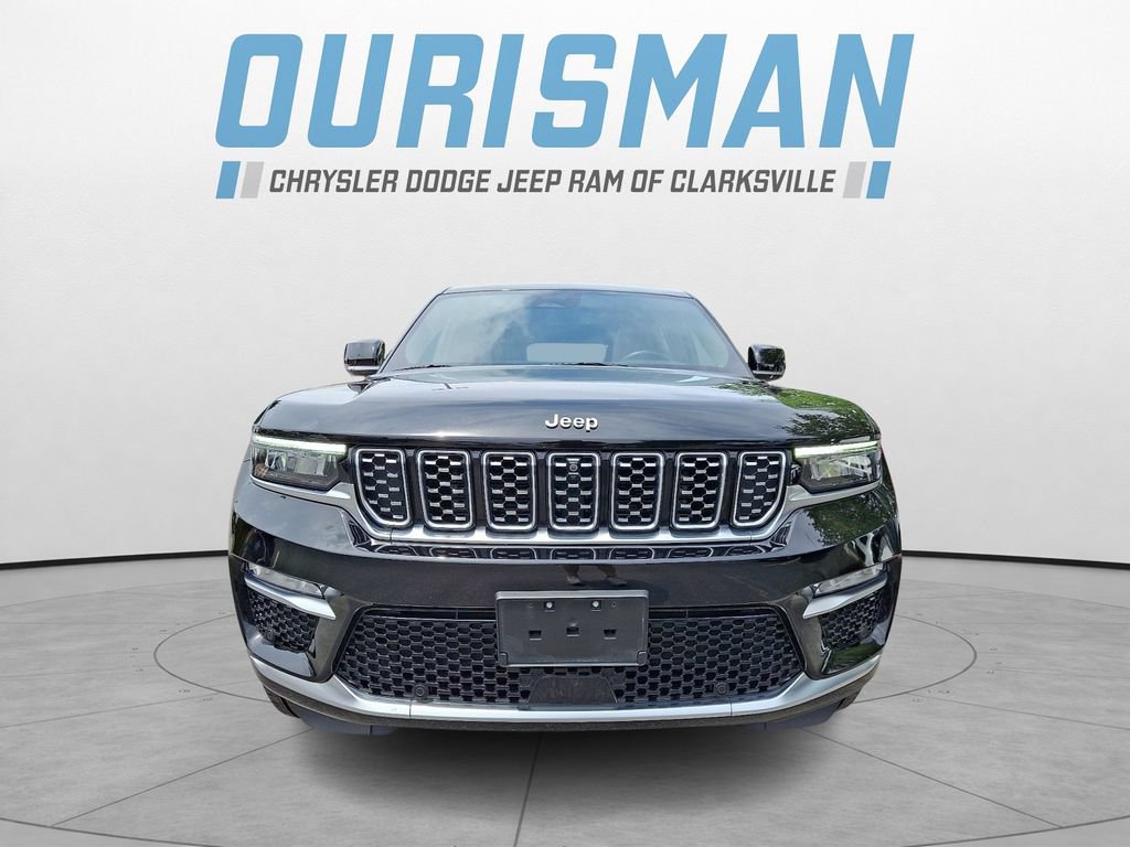Used 2023 Jeep Grand Cherokee Summit AWD/4WD image 2