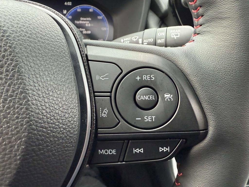 Used 2025 Toyota RAV4 XSE w/ Weather Package image 21