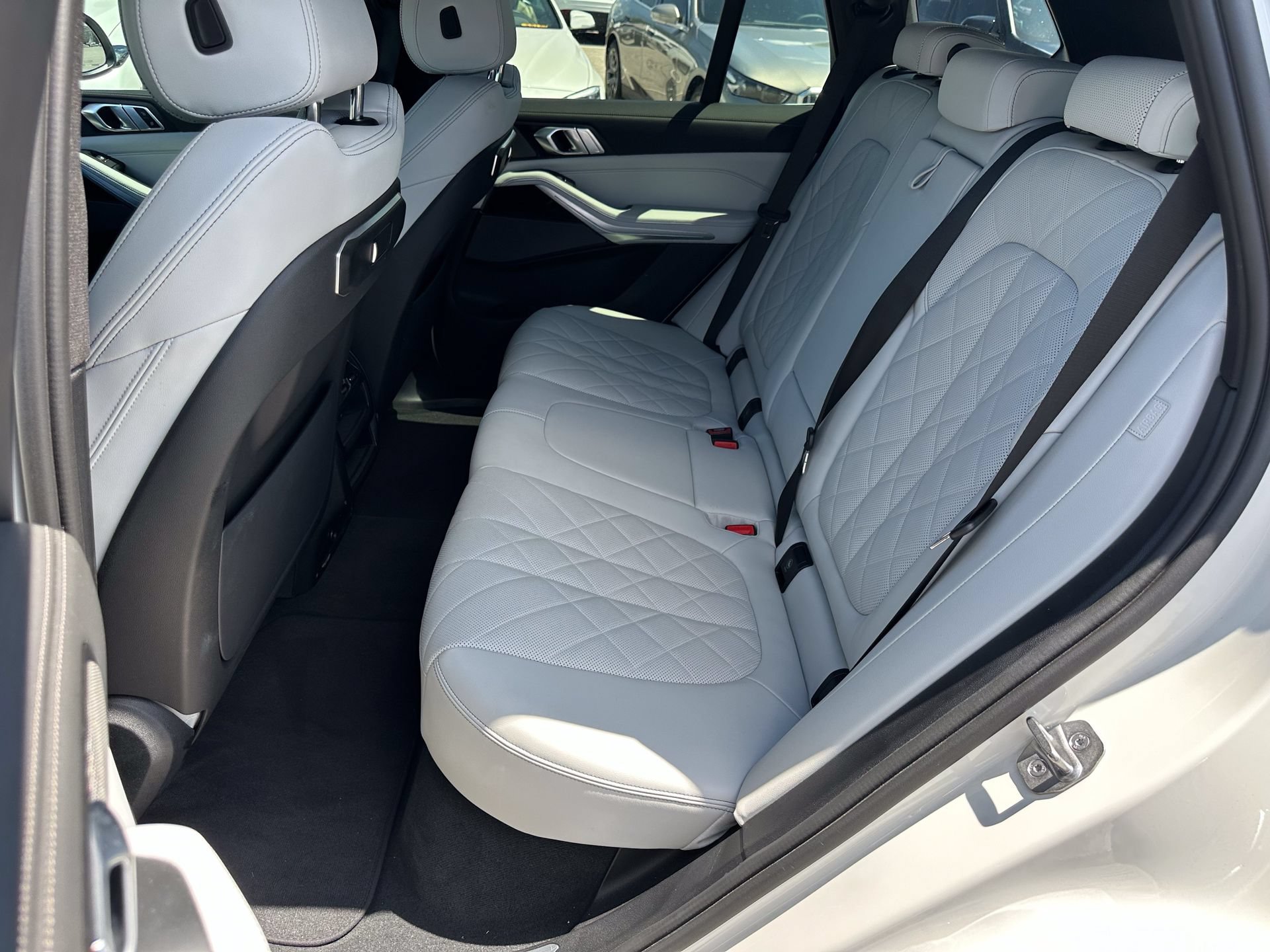 Certified 2024 BMW X5 sDrive40i w/ Premium Package RWD image 16