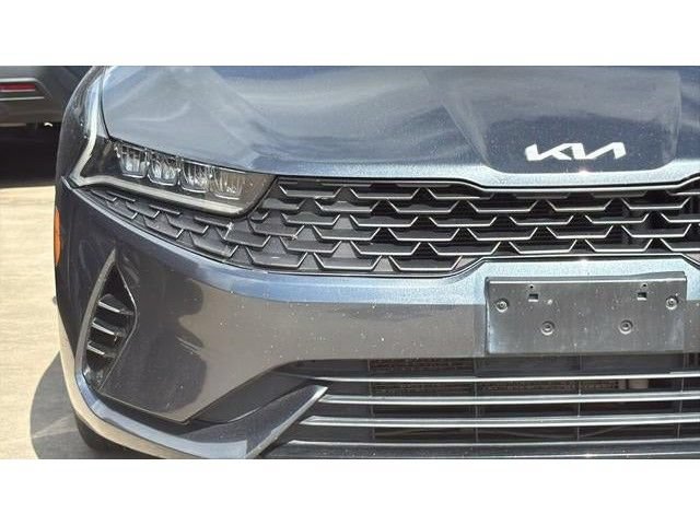 Used 2022 Kia K5 LXS FWD image 9