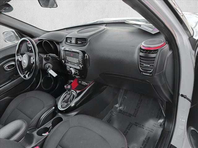 Used 2014 Kia Soul + image 20