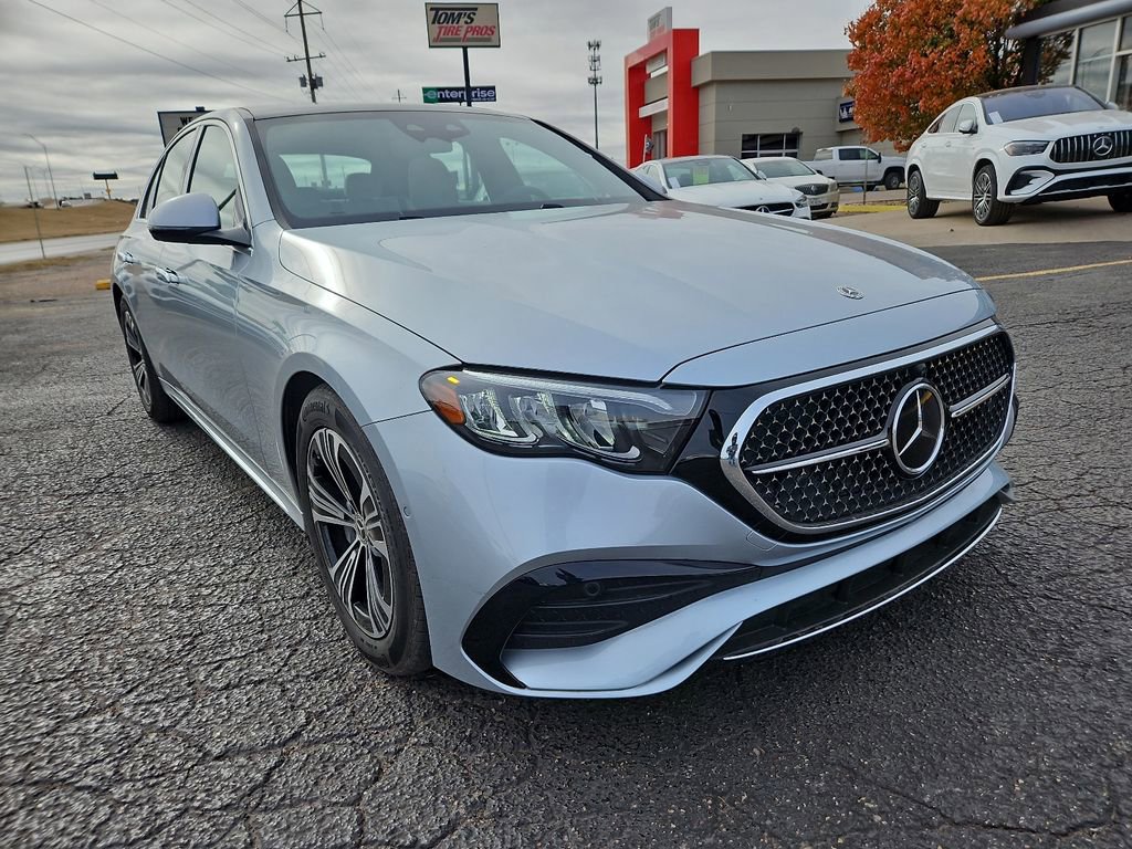 Used 2024 Mercedes-Benz E 450 4MATIC Sedan image 11