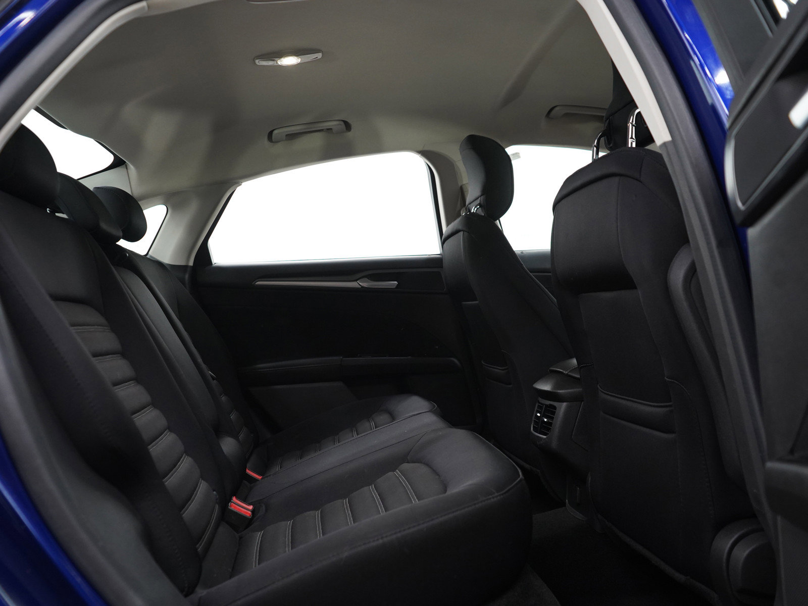 Used 2013 Ford Fusion SE image 12