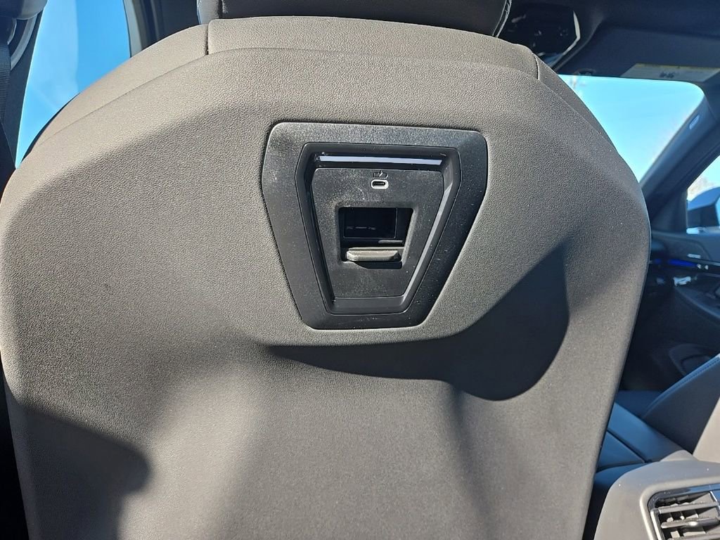 Used 2024 BMW 530i xDrive w/ Premium Package image 26