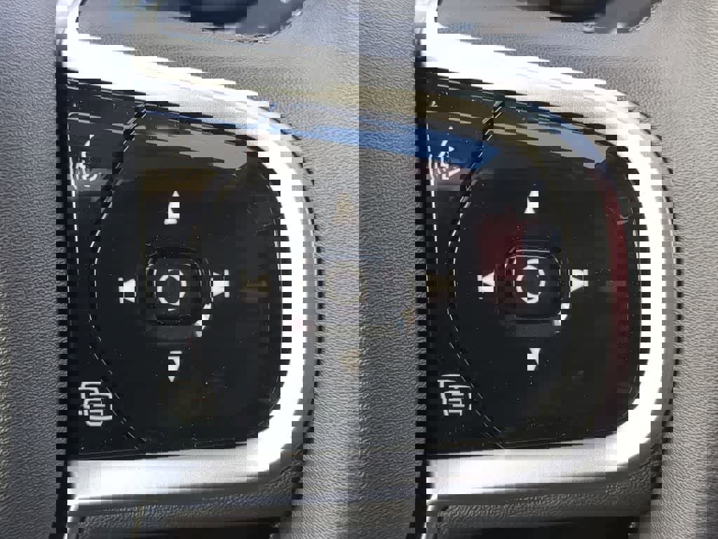 New 2026 Volvo XC60 B5 Ultra w/ Protection Package Premier image 23