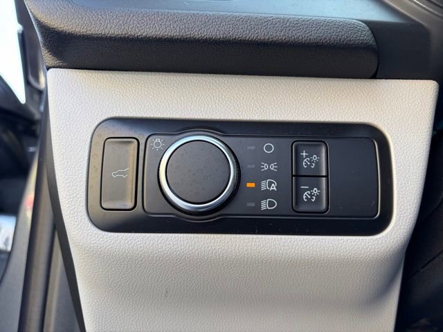 Used 2026 Ford Escape Active w/ Tech Pack #1 FWD image 16