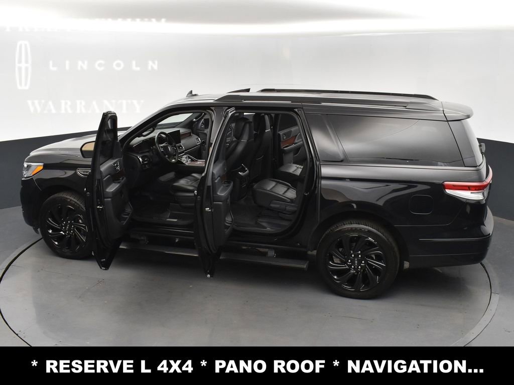 Used 2022 Lincoln Navigator L Reserve image 38