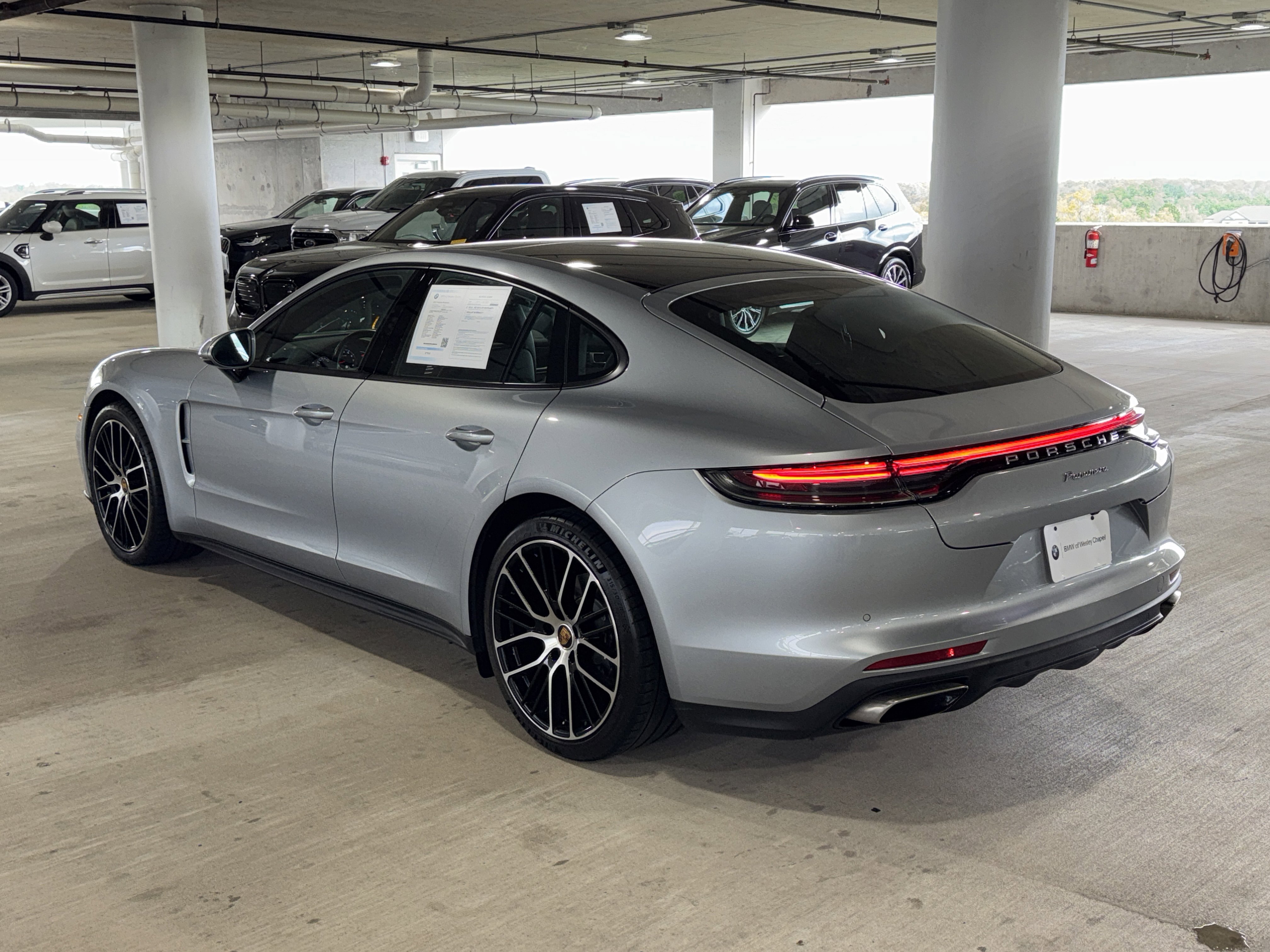 Used 2023 Porsche Panamera image 6