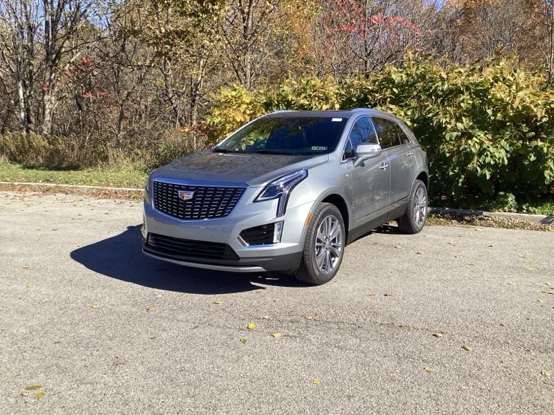 New 2025 Cadillac XT5 Premium Luxury FWD image 3