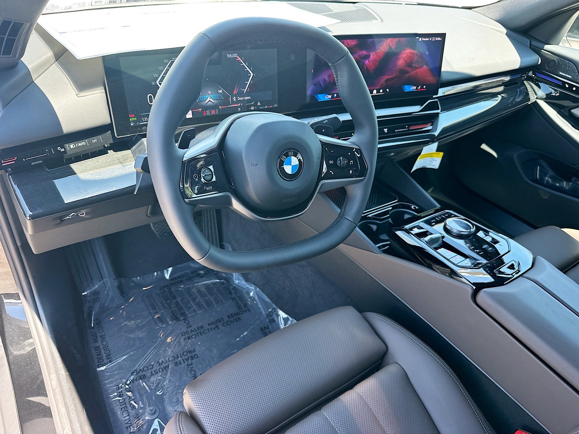 New 2025 BMW 530i w/ Premium Package RWD image 7