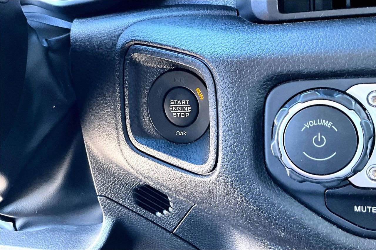 Certified 2024 Jeep Wrangler Willys image 26