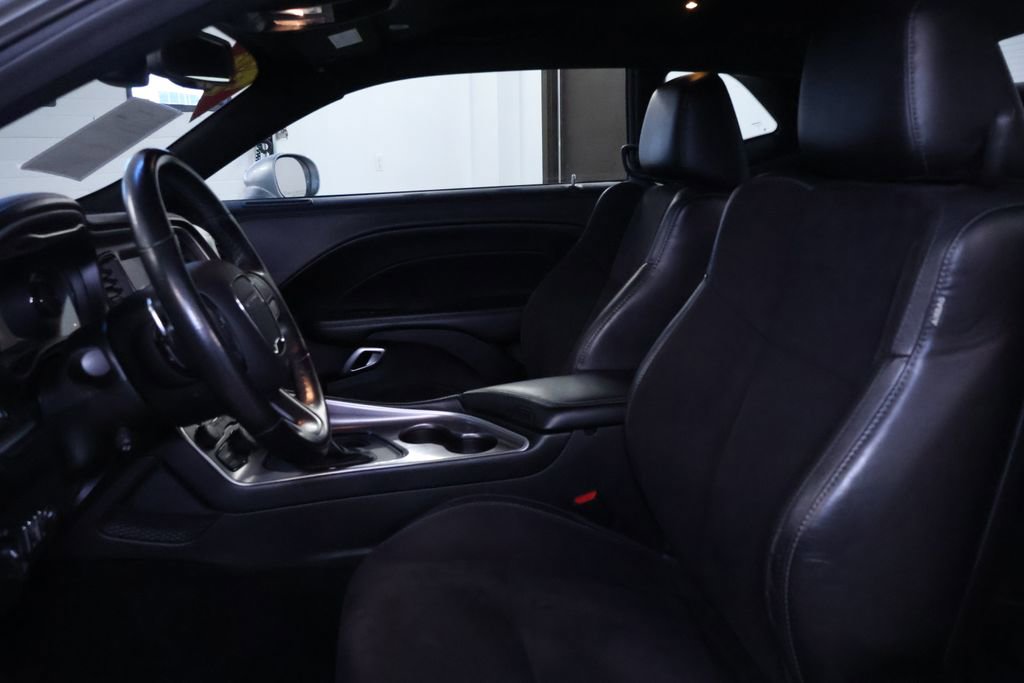 Used 2022 Dodge Challenger GT w/ Plus Package image 13